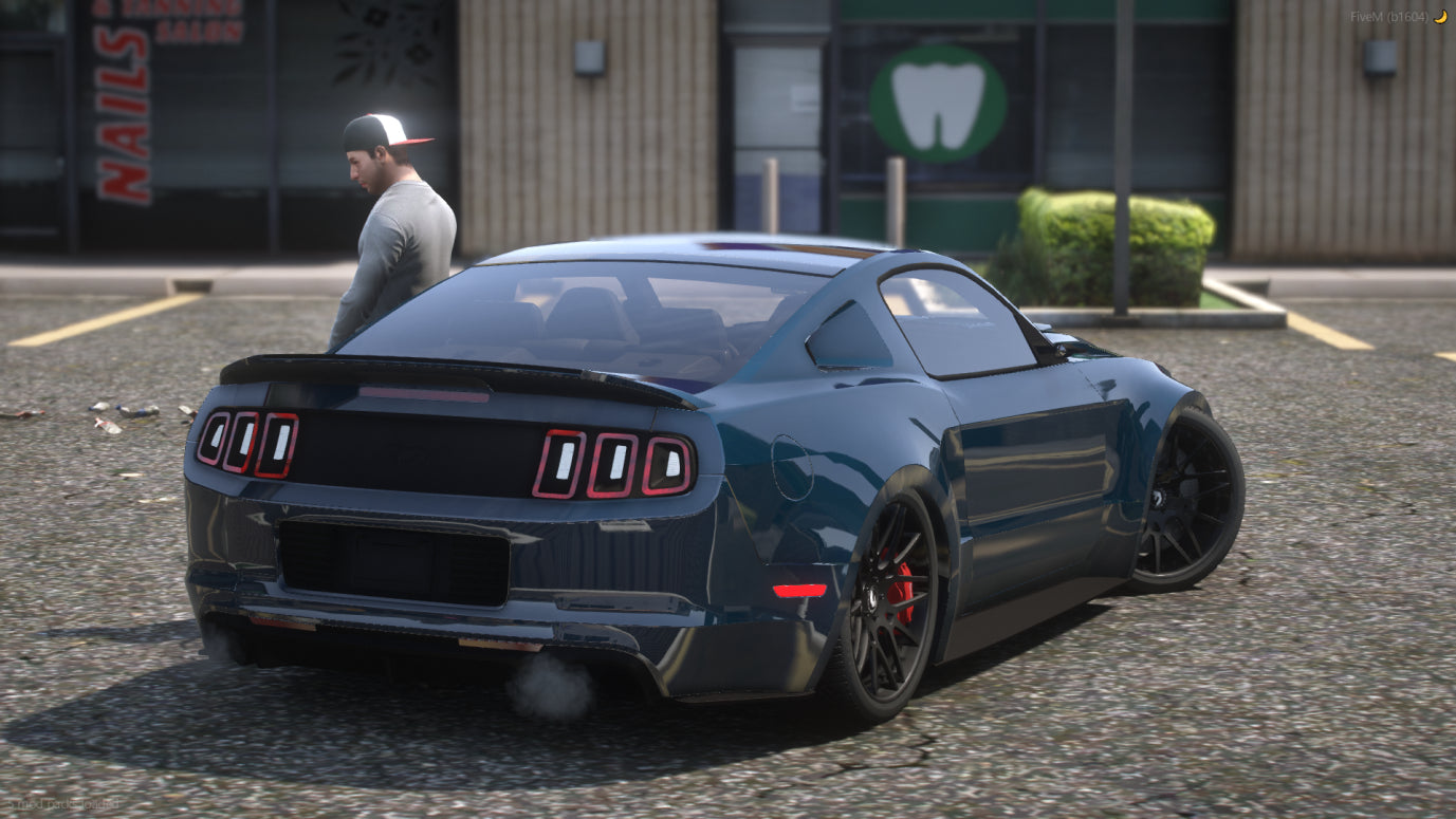 Ford Mustang GT 2013
