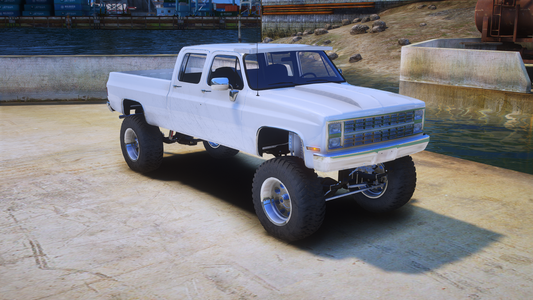 (Debadged) Chevy Silverado Square Body 1986 Lifted